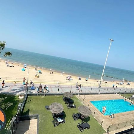 Cala Currican By Bossh! Apartments Чипиона Екстериор снимка