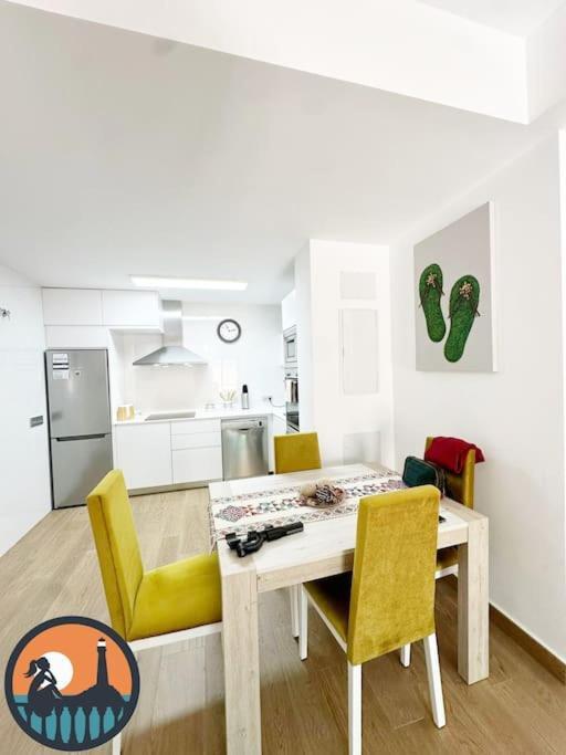 Cala Currican By Bossh! Apartments Чипиона Екстериор снимка