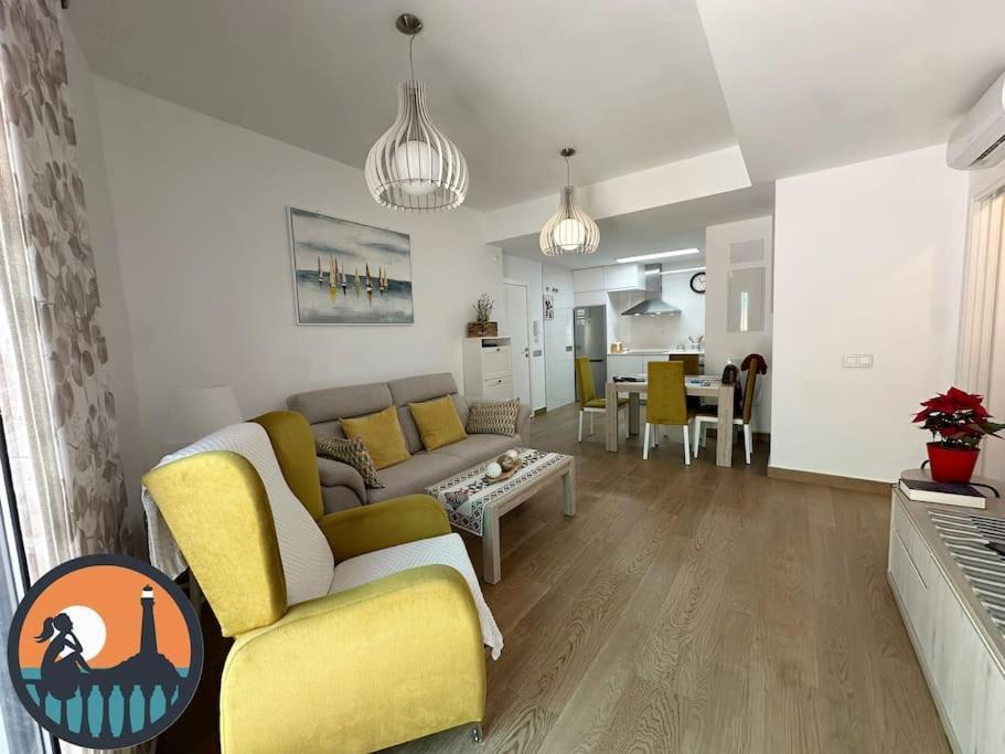 Cala Currican By Bossh! Apartments Чипиона Екстериор снимка