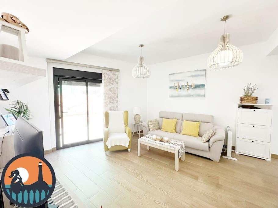 Cala Currican By Bossh! Apartments Чипиона Екстериор снимка